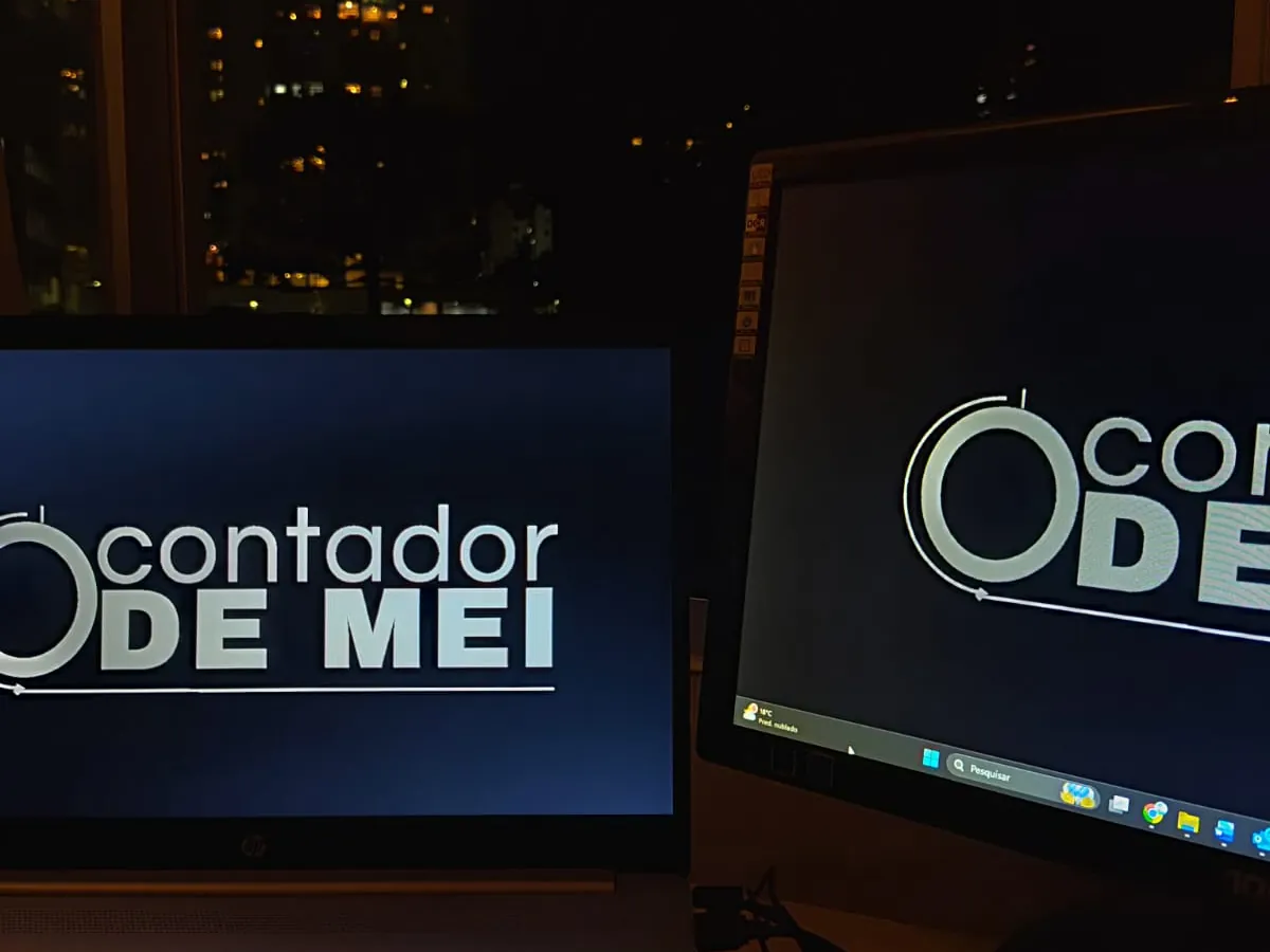 Ambiente de trabalho do escritório O Contador de MEI